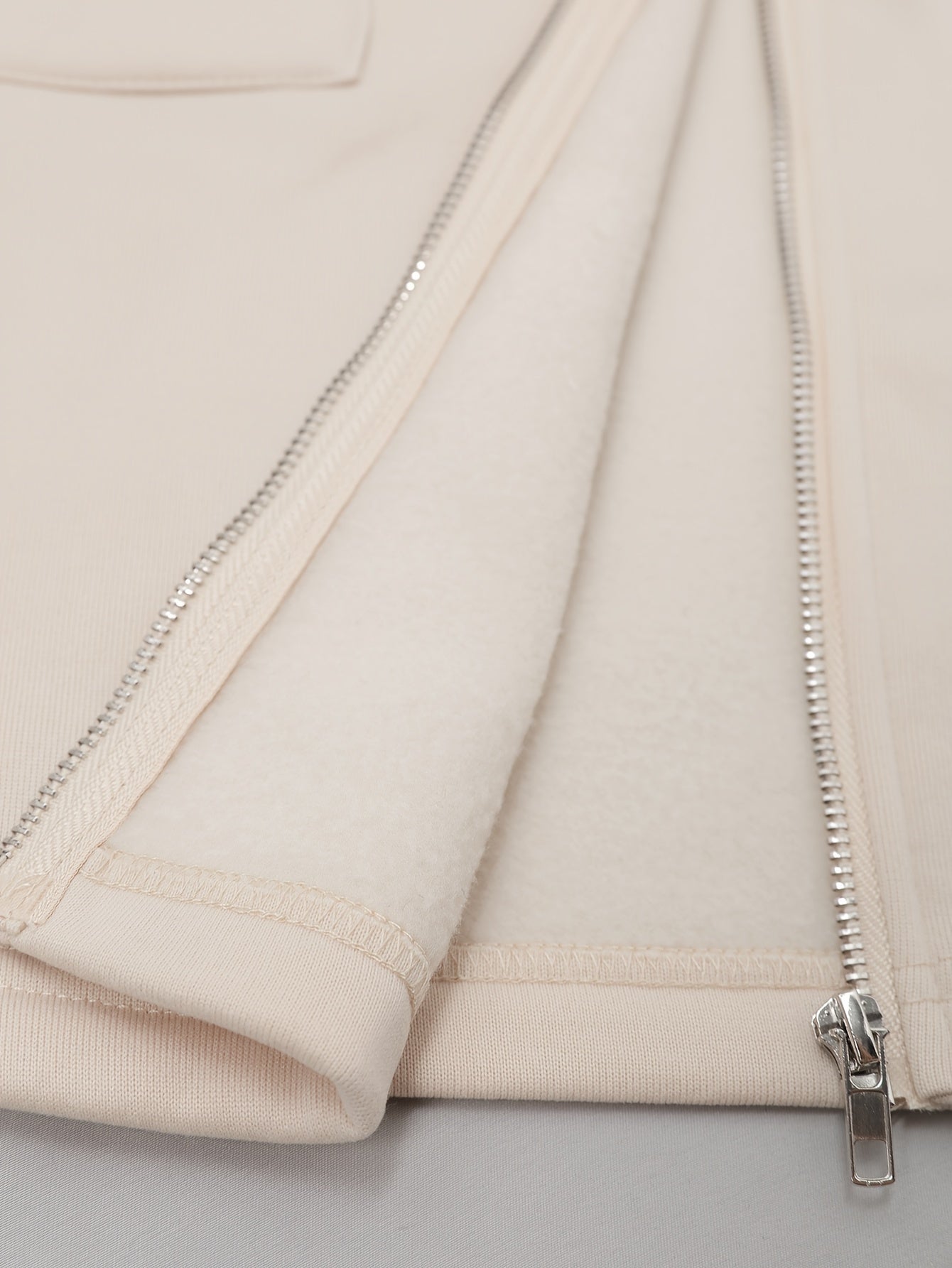Nicola™ | Langärmelige Jacke Mit Seitentaschen