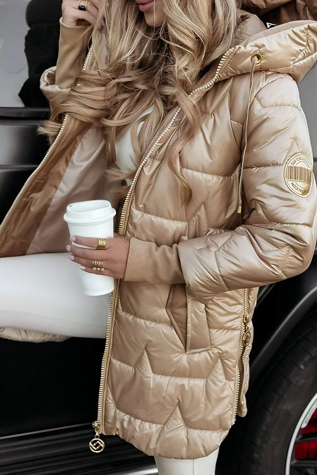 Savrani™ | Eleganter Wintermantel mit Kapuze und Futter