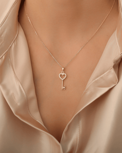 Tyros™ | Infinite Key of Love Halskette